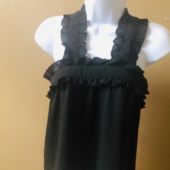 Nice short sleeve blouse of J. Crew. - Picture 1 of 2